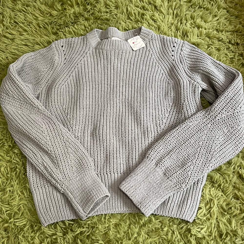 Light green sweater